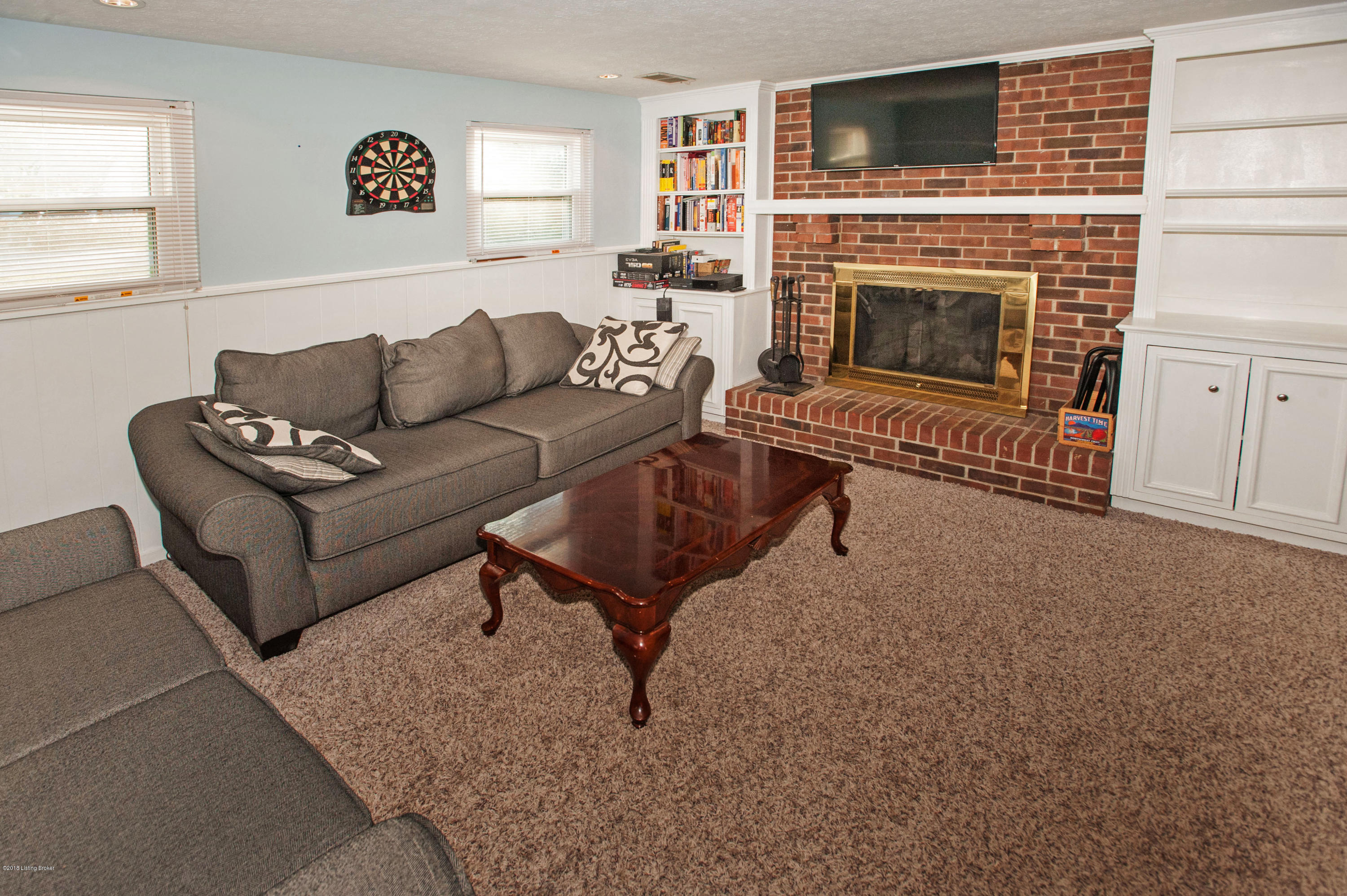 301 Hemingway Road Louisville, KY 40207 - Photo 25 of 40 27 Den 2
