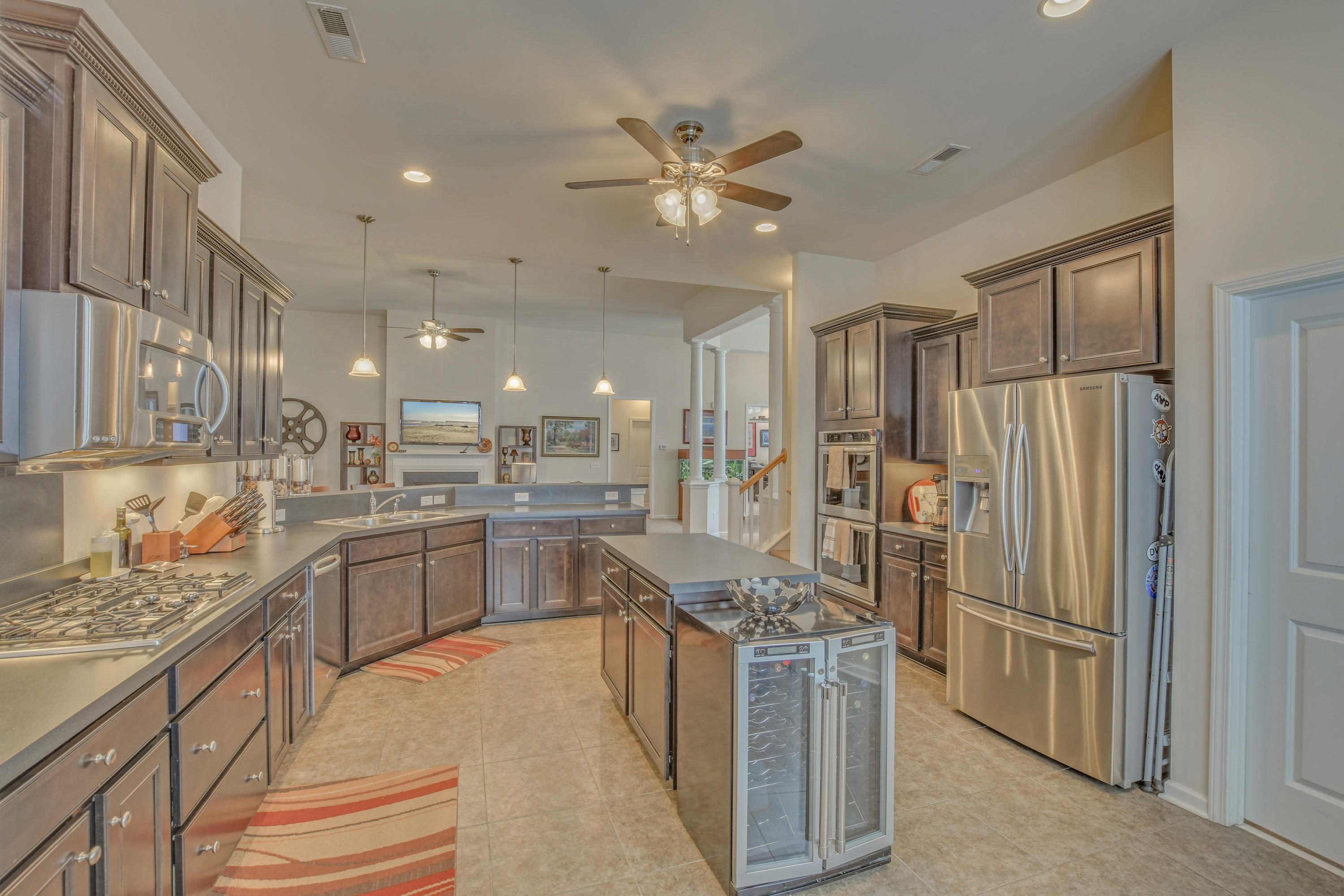 330 Decatur Drive Summerville, SC 29486 - Photo 15 of 54 Kitchen