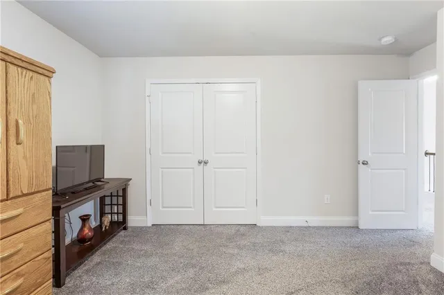 a view of a storage & utility room with washer and dryer