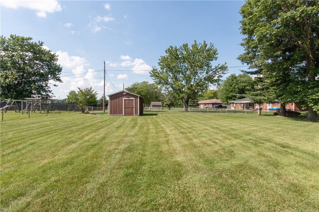 5696 Broyles Road Avon, IN 46123 - Photo 25 of 26 Gallery Image 25