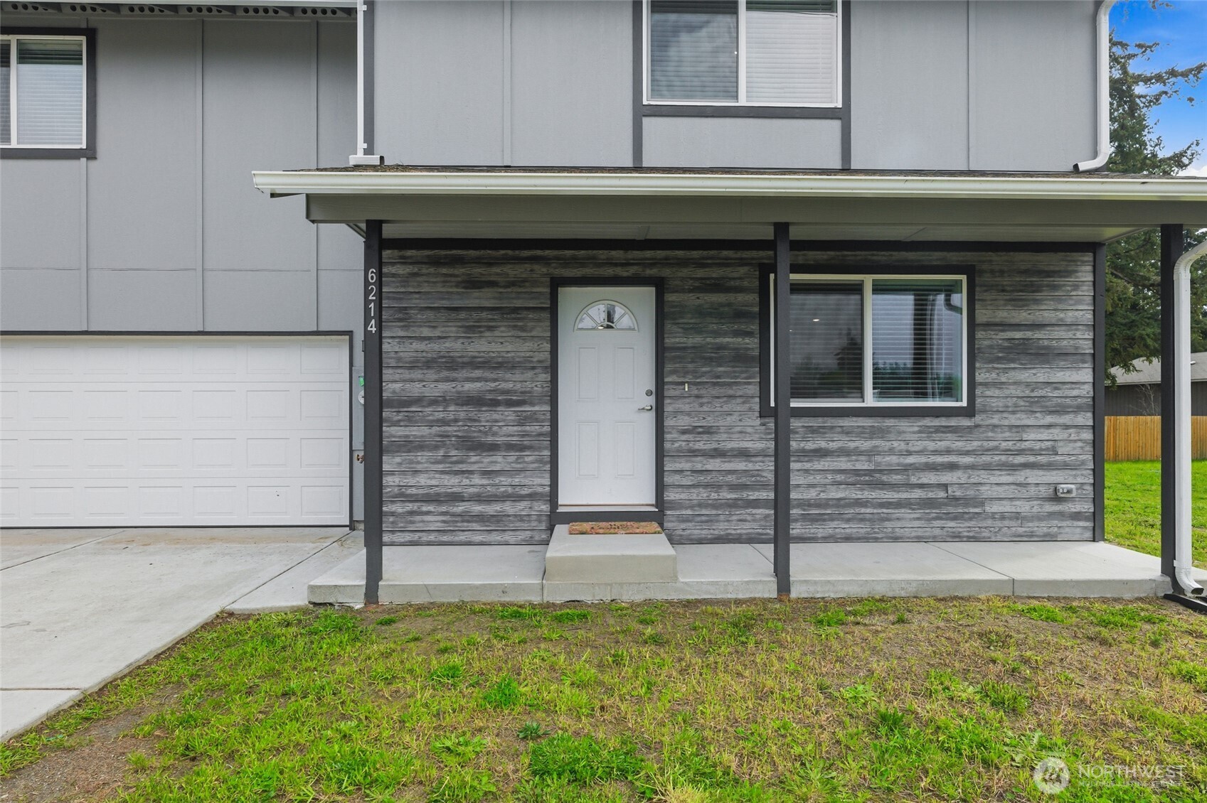 6214 Knoble Road East Spanaway, WA 98387 - Photo 3 of 29