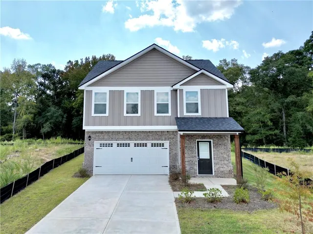 $300,000 | 11085 Suria Drive, Covington, GA 30014