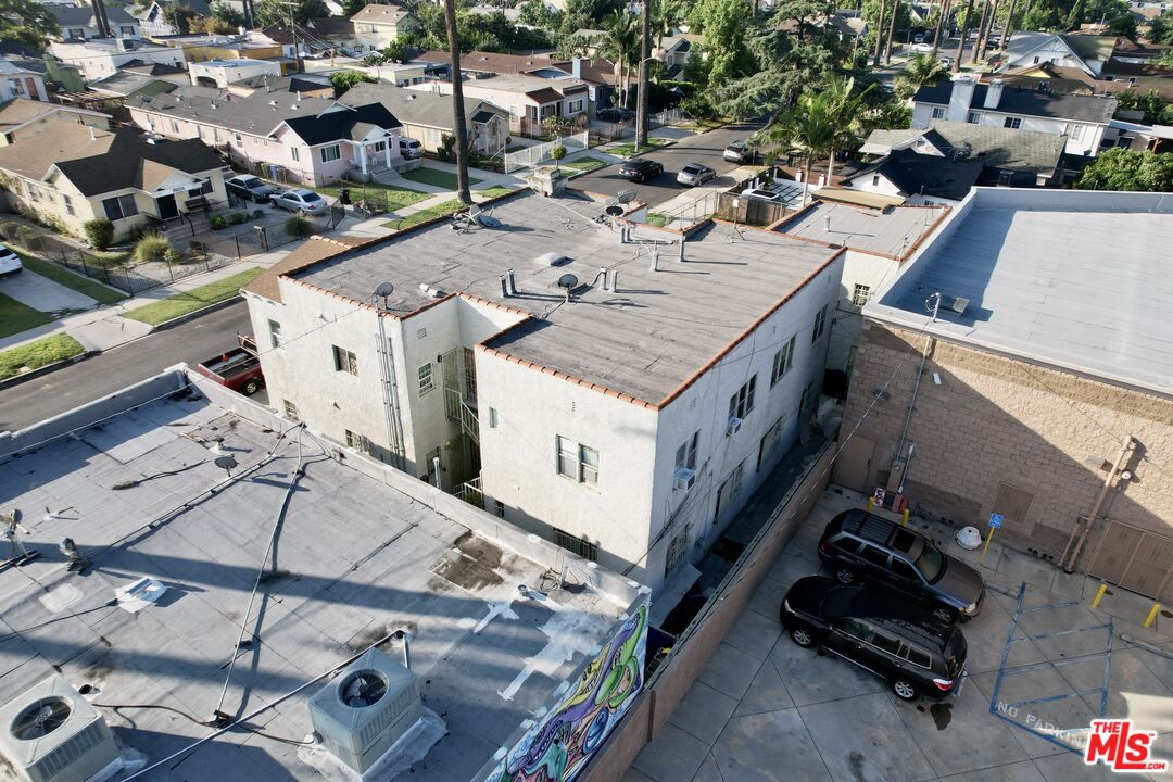 2605 South Rimpau Boulevard Los Angeles, CA 90016 - Photo 3 of 6