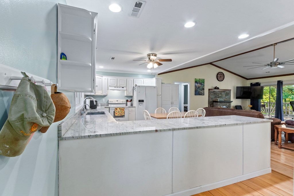 615 Little Ranger Road Murphy, NC 28906 - Photo 14 of 97