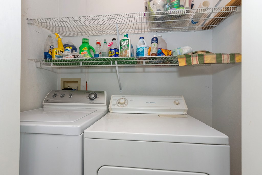 615 Little Ranger Road Murphy, NC 28906 - Photo 40 of 97 a utility room with dryer washer and empty racks