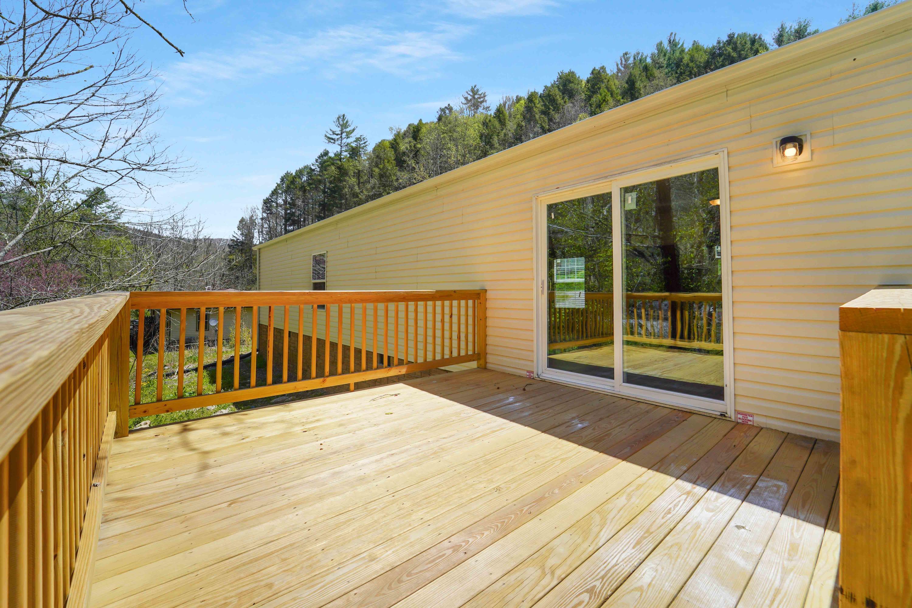 420 Tilson Mountain Road Erwin, TN 37650 - Photo 14 of 16 Back Deck