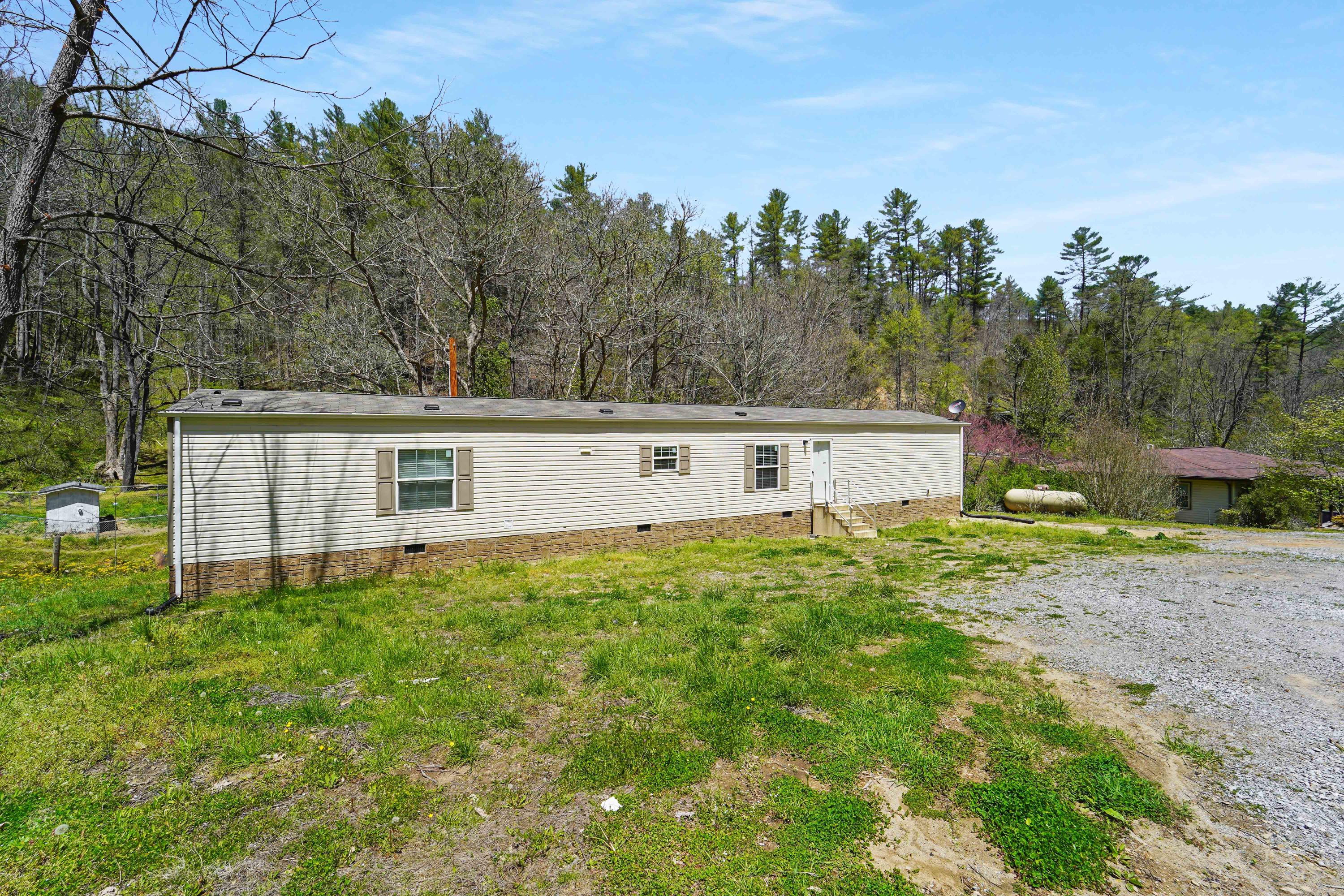 420 Tilson Mountain Road Erwin, TN 37650 - Photo 2 of 16 Front