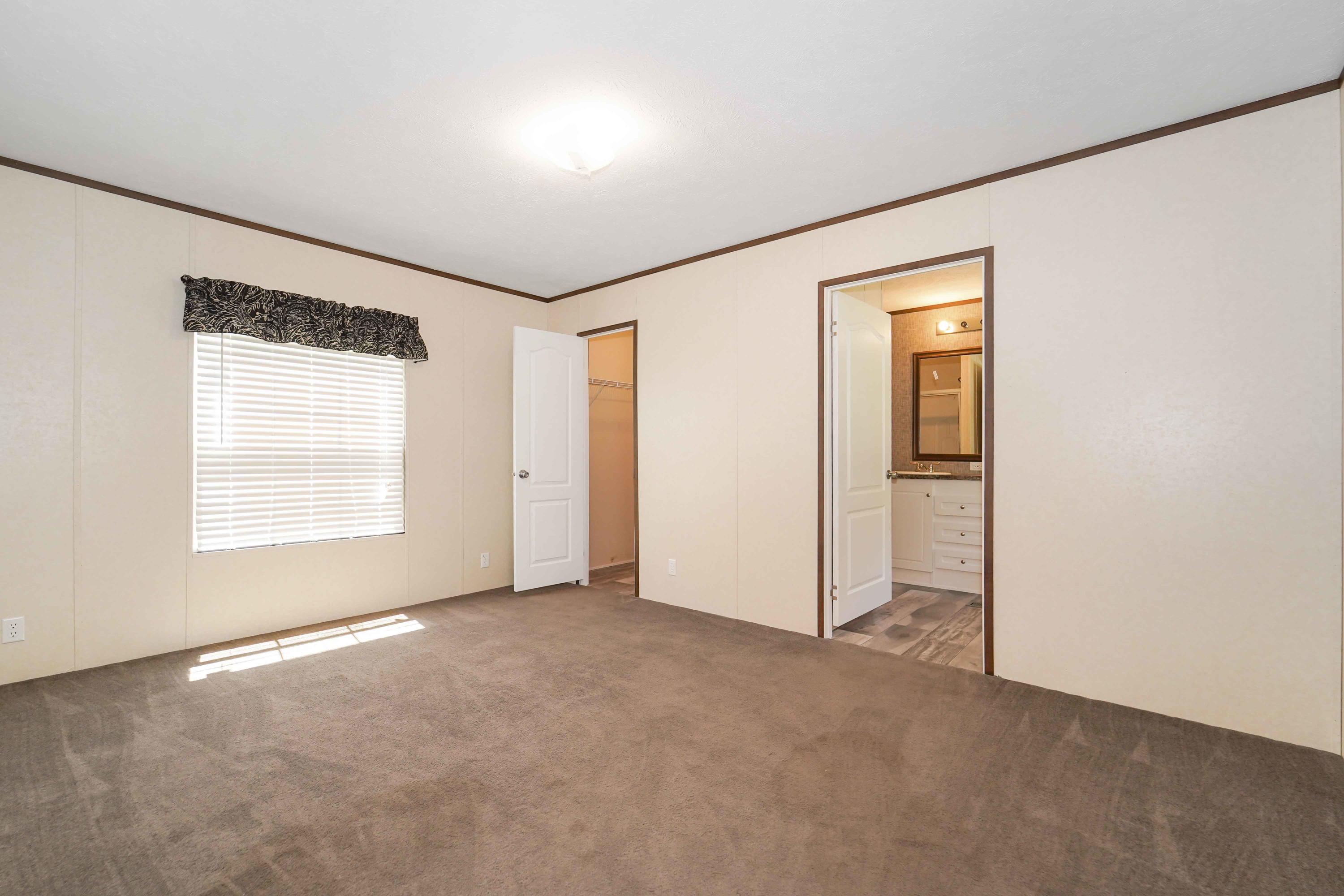 420 Tilson Mountain Road Erwin, TN 37650 - Photo 7 of 16 Primary Bedroom