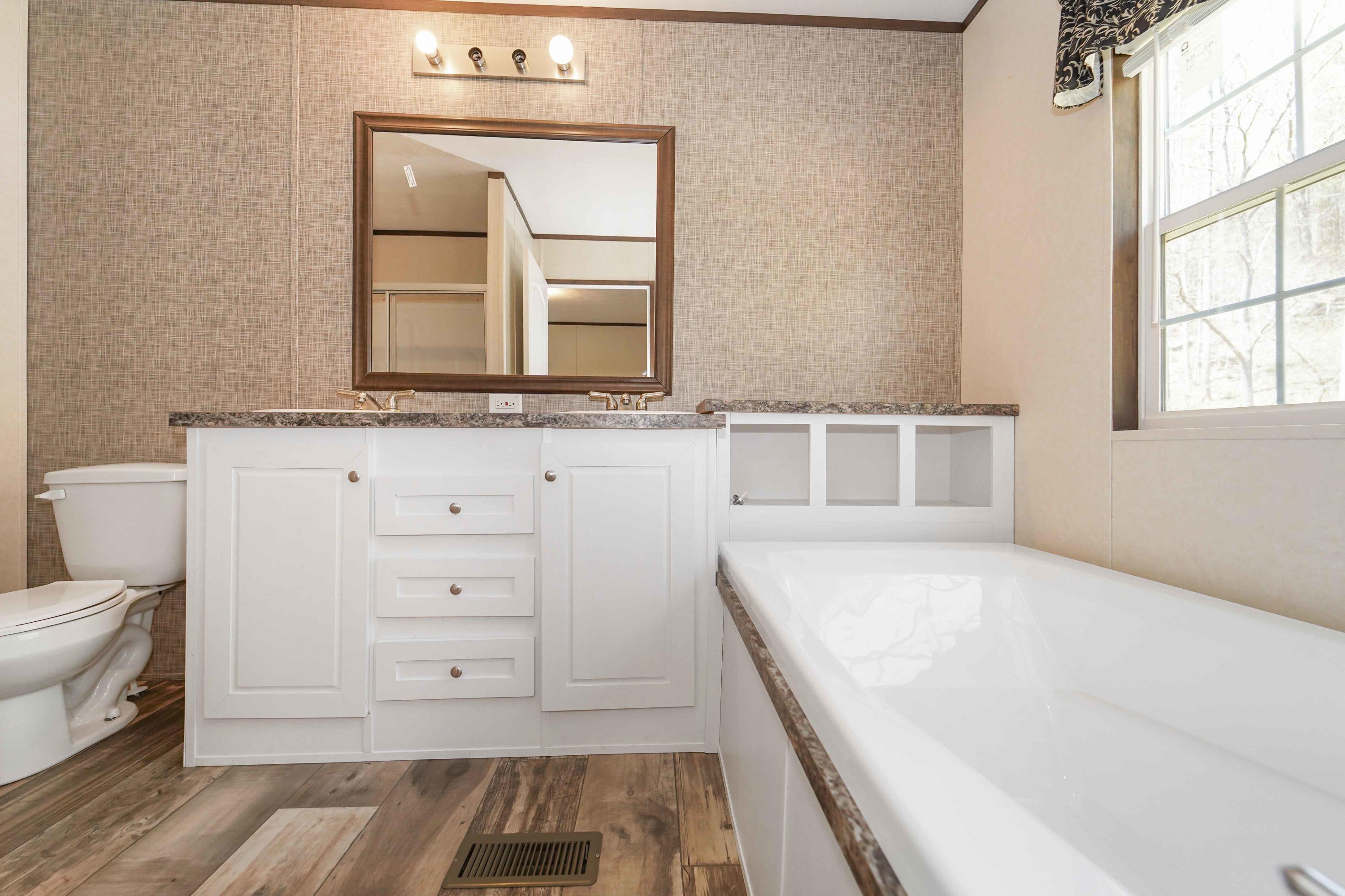 420 Tilson Mountain Road Erwin, TN 37650 - Photo 8 of 16 Primary Bathroom