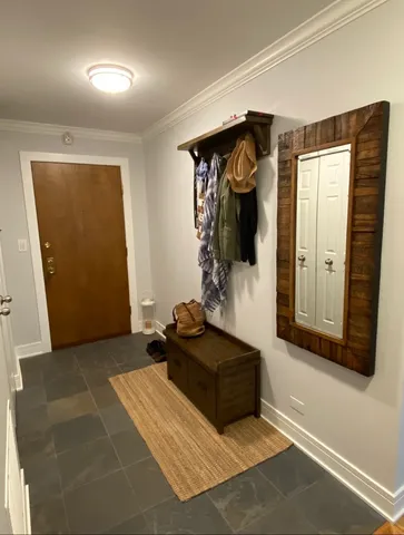 $575,000 | 901 Hinman Avenue, Unit 5F, Evanston, IL 60202