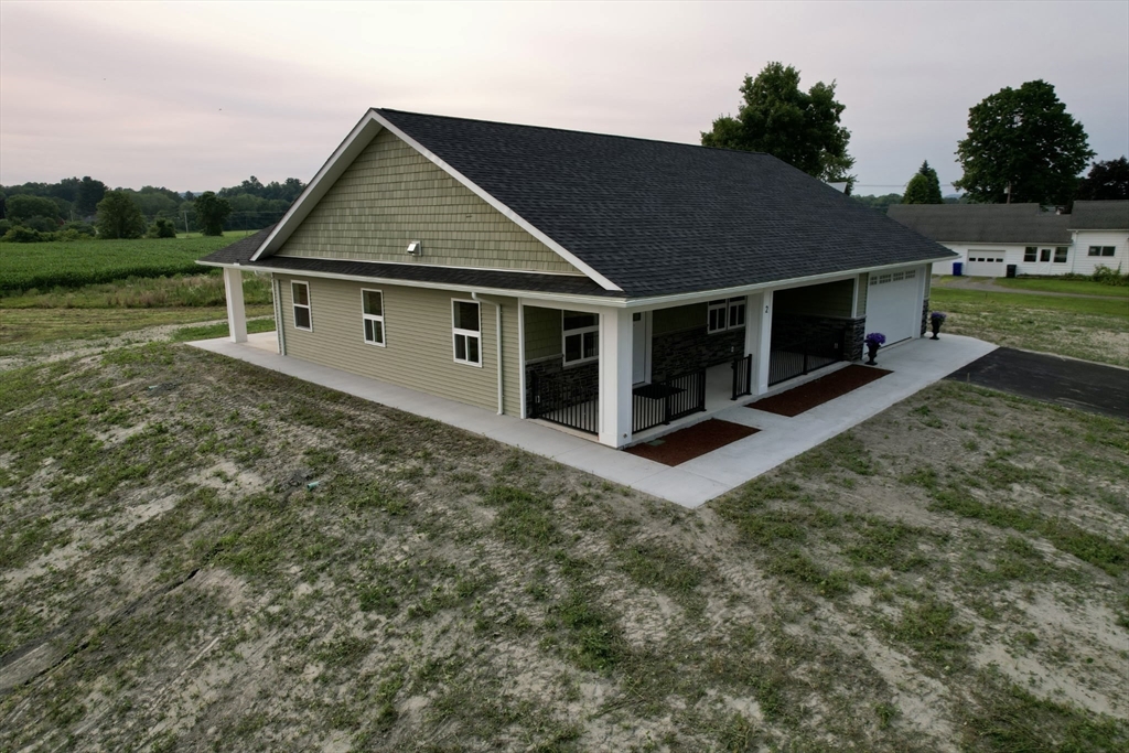 2 Cronin Hill Road Hatfield, MA 01038 - Photo 4 of 41