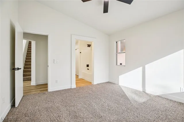 $1,900 | 6027 Riflecrest Avenue, Las Vegas, NV 89156