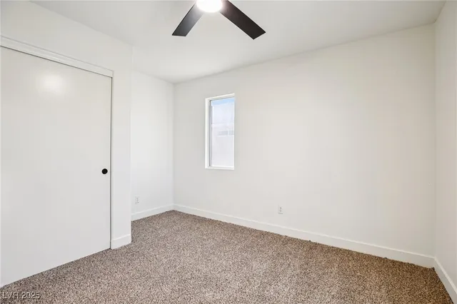 $1,900 | 6027 Riflecrest Avenue, Las Vegas, NV 89156