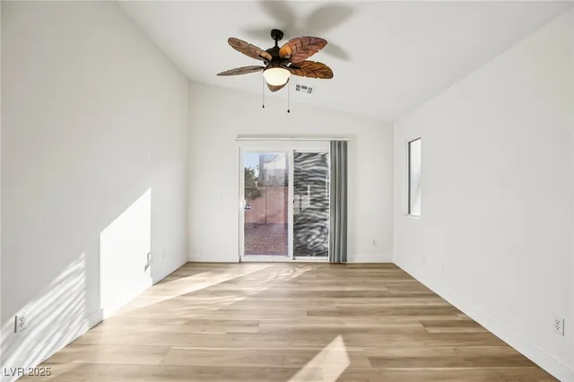 $1,900 | 6027 Riflecrest Avenue, Las Vegas, NV 89156