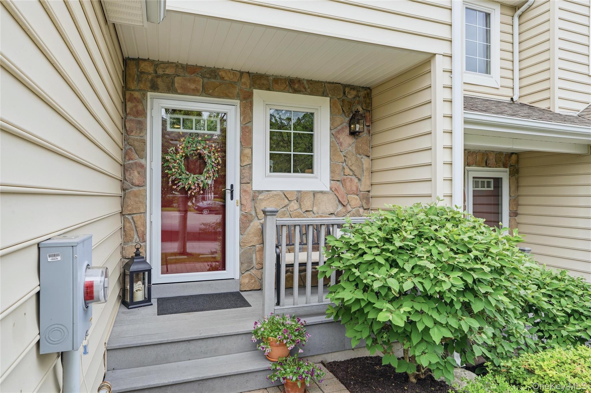 32 Rolling Ridge Road Hyde Park, NY 12538 - Photo 2 of 50