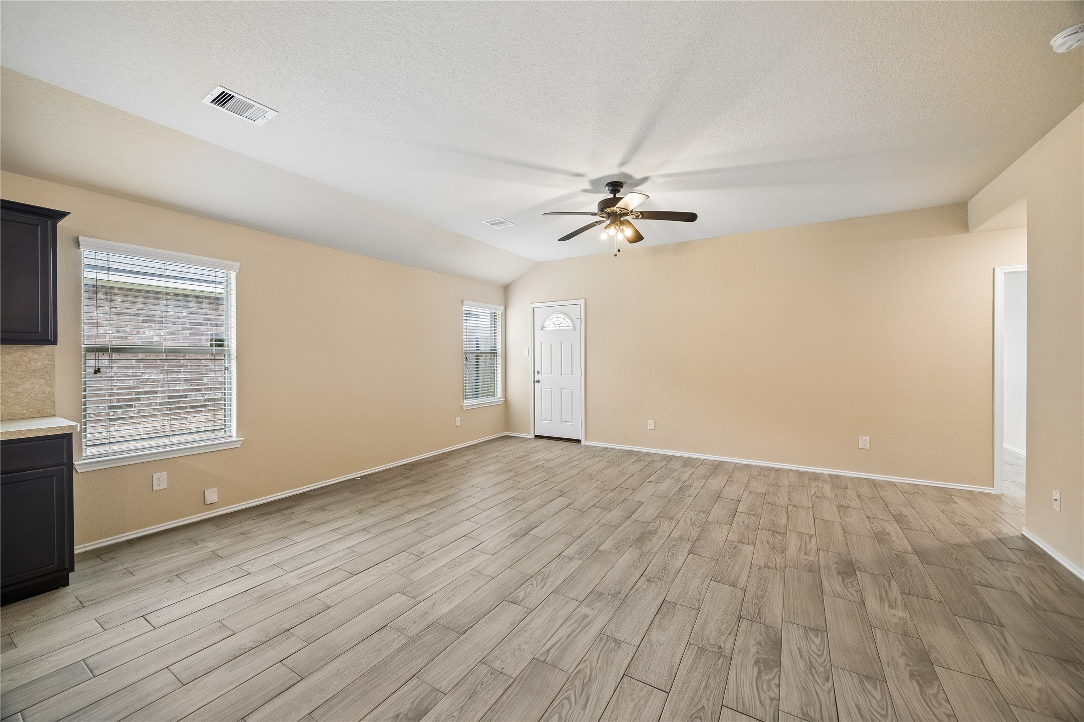16522 Silla Ridge Court Houston, TX 77049 - Photo 7 of 16