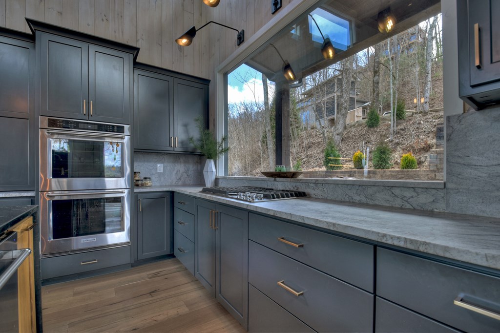 61 Ripshin Heights Lane Blue Ridge, GA 30513 - Photo 16 of 59