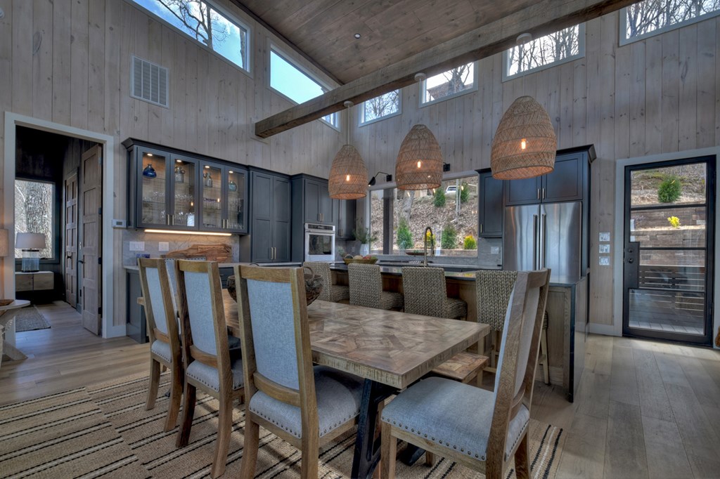 61 Ripshin Heights Lane Blue Ridge, GA 30513 - Photo 8 of 59