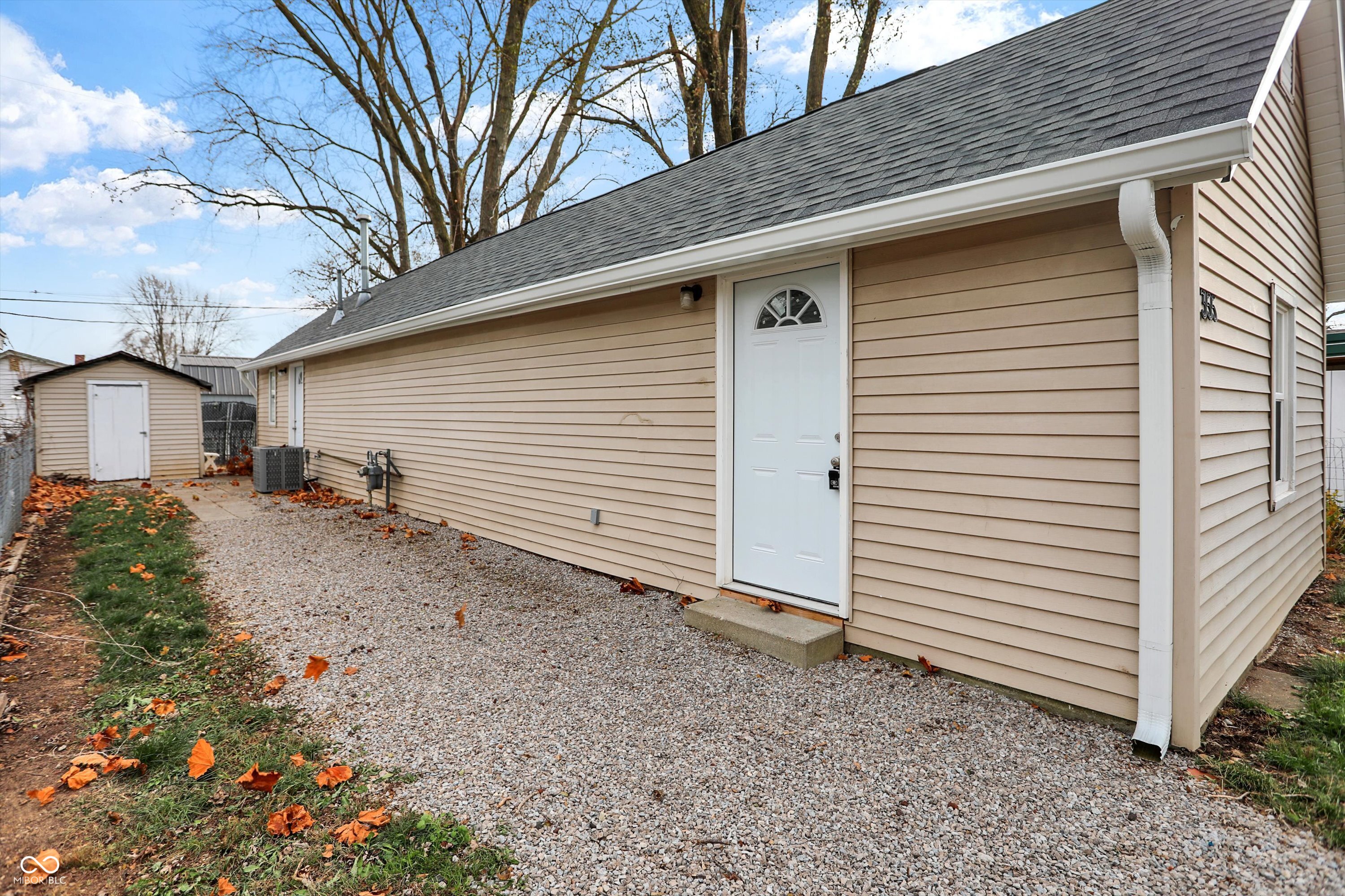 355 McClure Road Columbus, IN 47201 - Photo 25 of 30