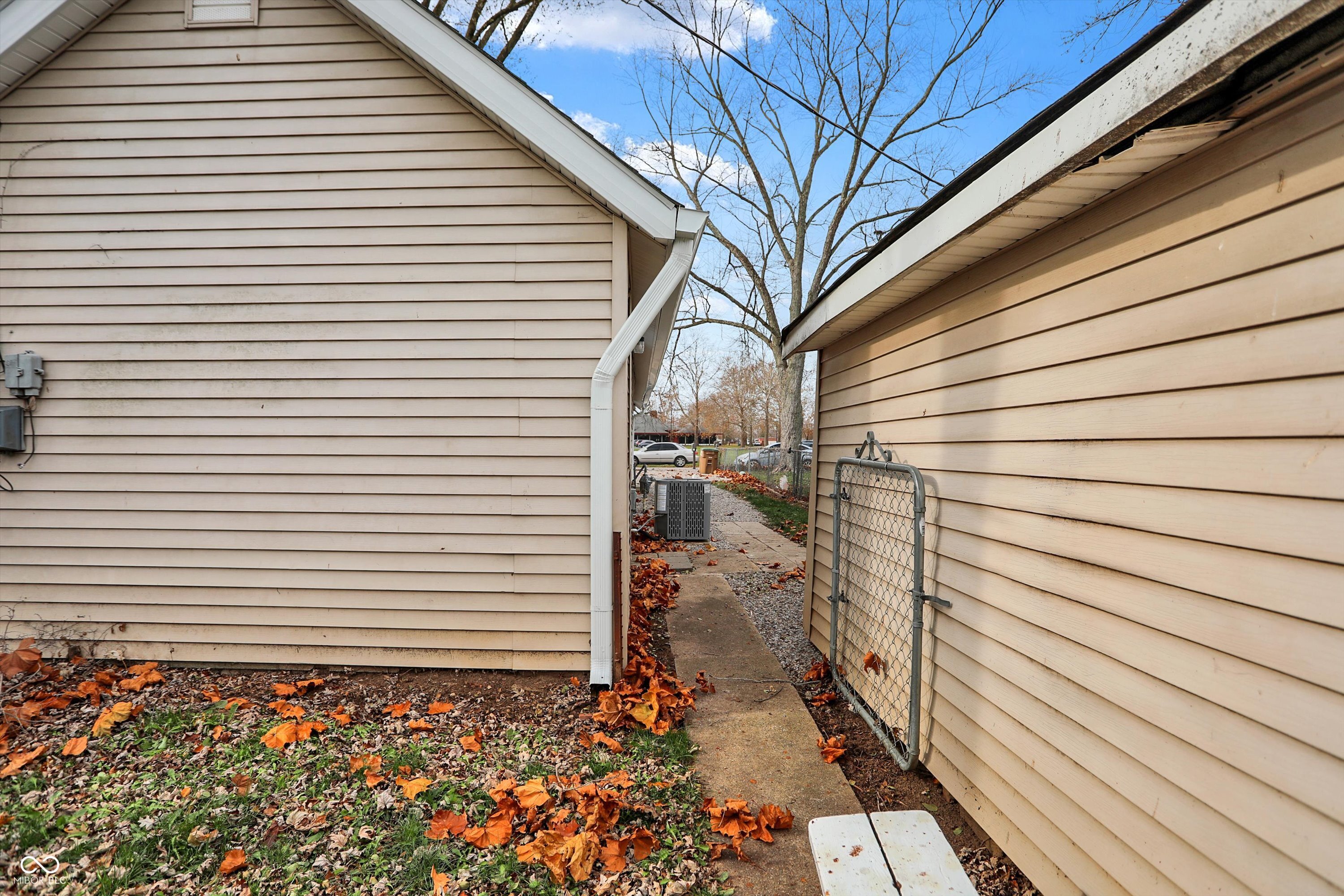 355 McClure Road Columbus, IN 47201 - Photo 29 of 30