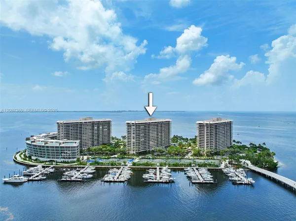 $3,125,000 | 2 Grove Isle Drive, Unit B1402, Miami, FL 33133