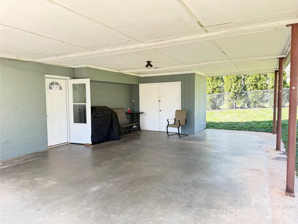 $245,900 | 316 Sharon Avenue Northwest, Lenoir, NC 28645