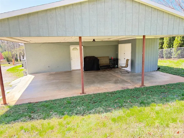 $245,900 | 316 Sharon Avenue Northwest, Lenoir, NC 28645