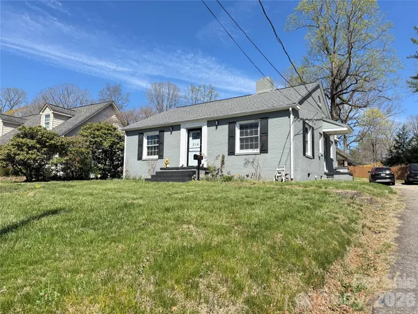 $245,900 | 316 Sharon Avenue Northwest, Lenoir, NC 28645