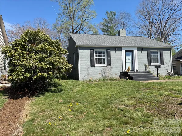 $245,900 | 316 Sharon Avenue Northwest, Lenoir, NC 28645