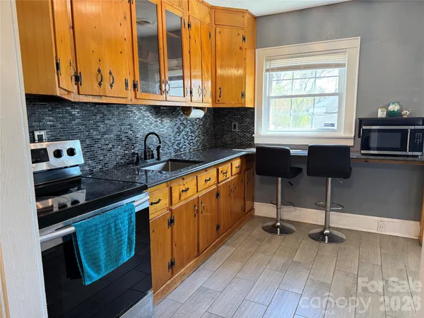 $245,900 | 316 Sharon Avenue Northwest, Lenoir, NC 28645