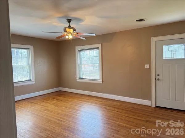 $245,900 | 316 Sharon Avenue Northwest, Lenoir, NC 28645