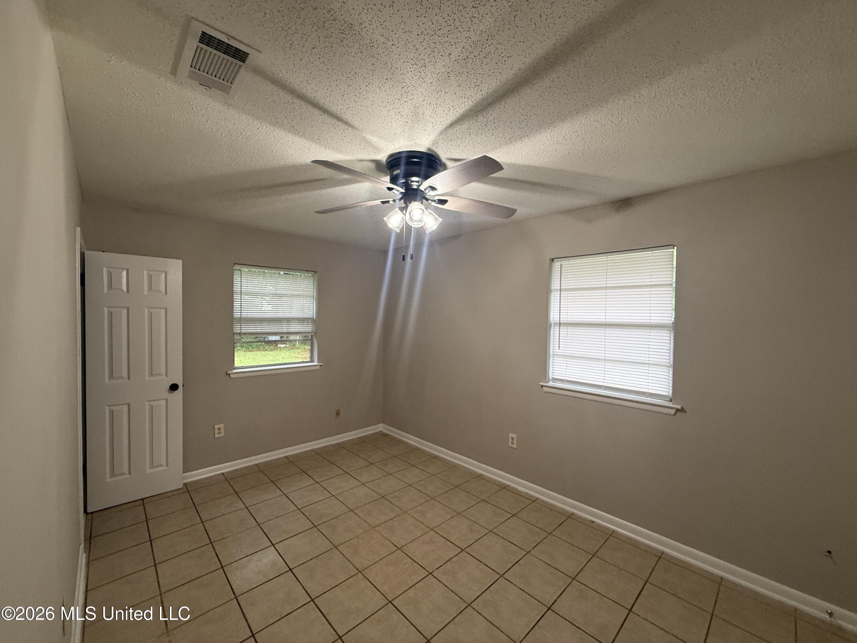 1605 Riverside Drive Gautier, MS 39553 - Photo 28 of 47 Bedroom 1