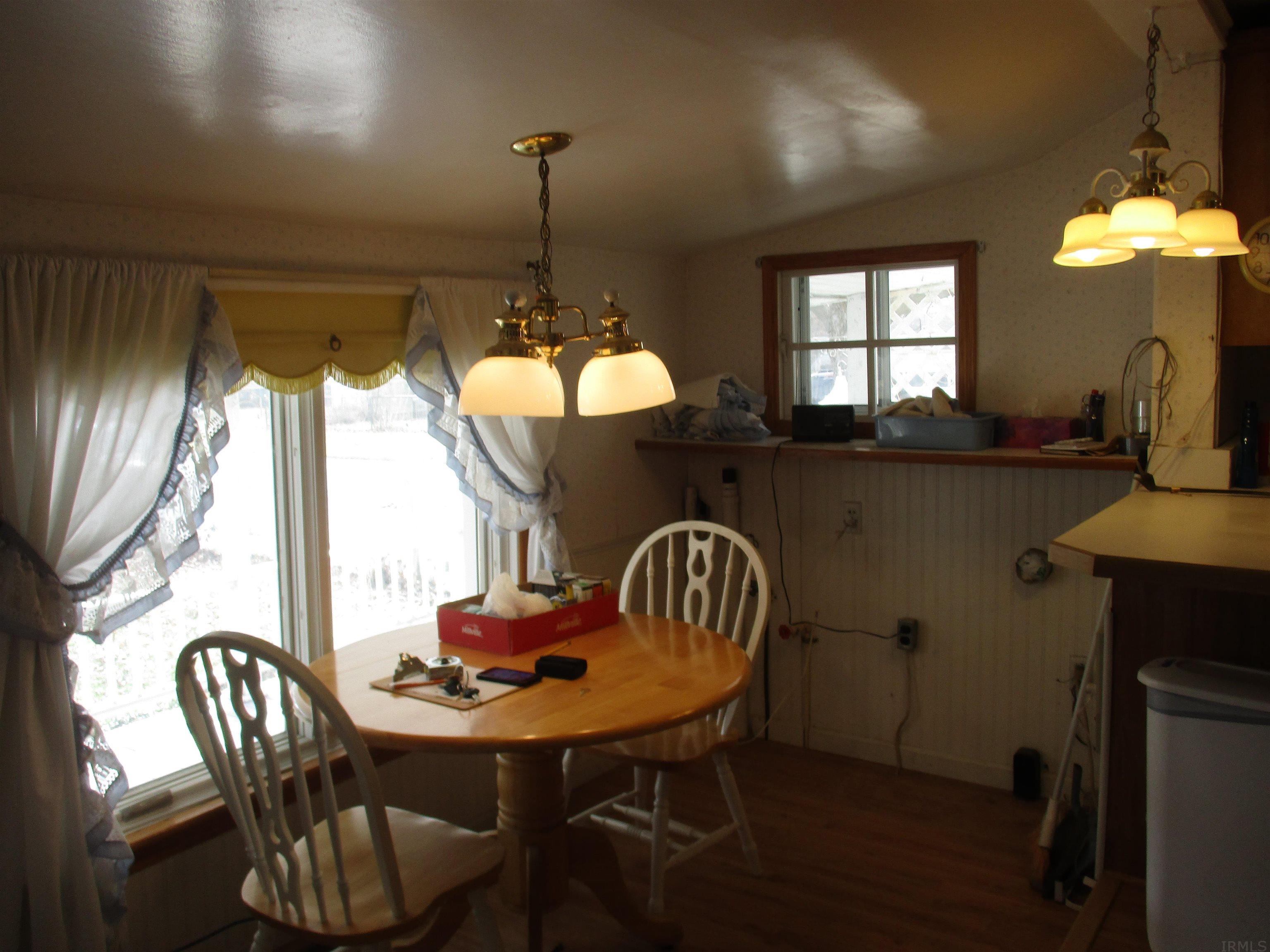 1439 Maple Row Elkhart, IN 46514 - Photo 13 of 31