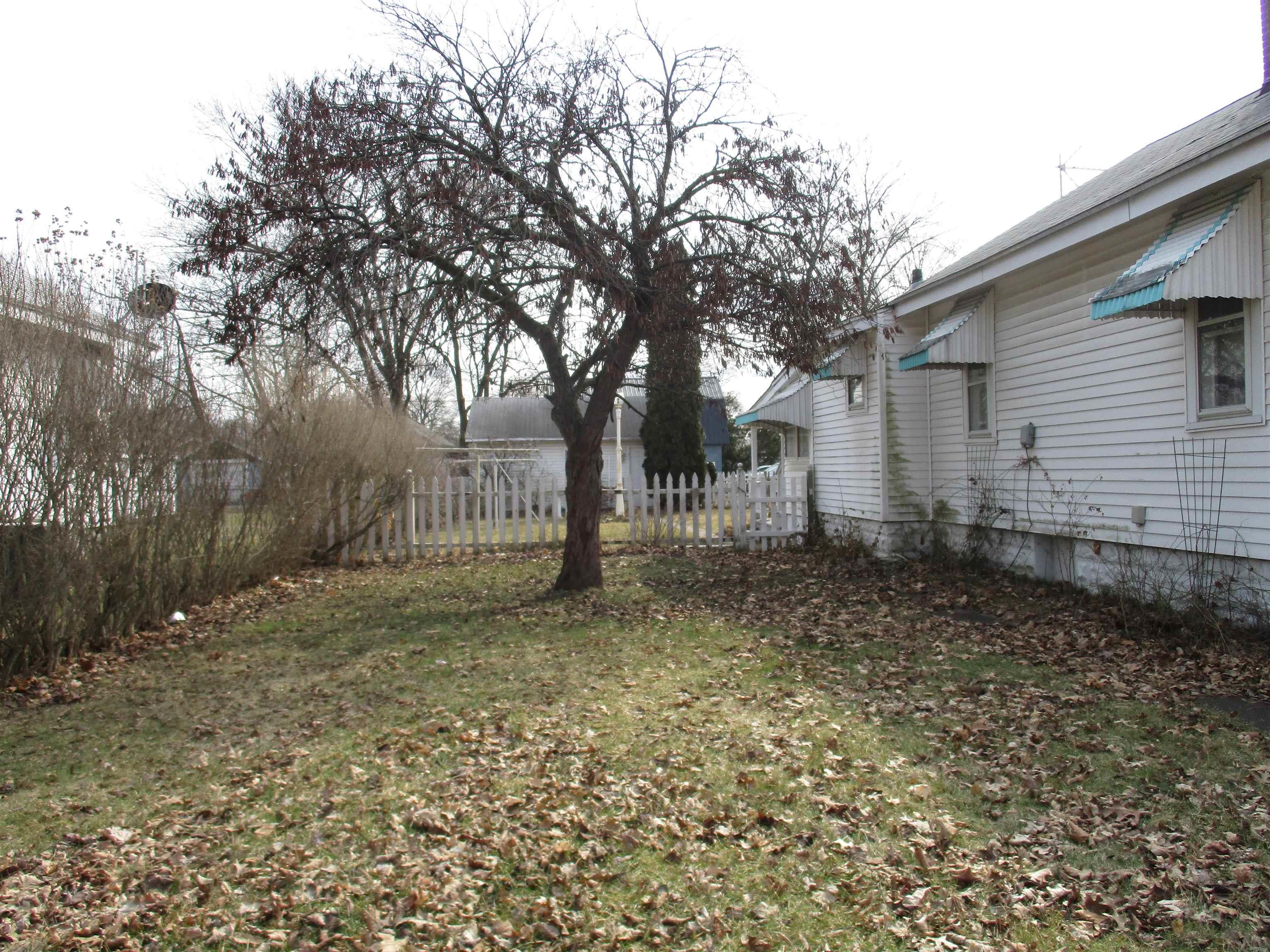 1439 Maple Row Elkhart, IN 46514 - Photo 23 of 31