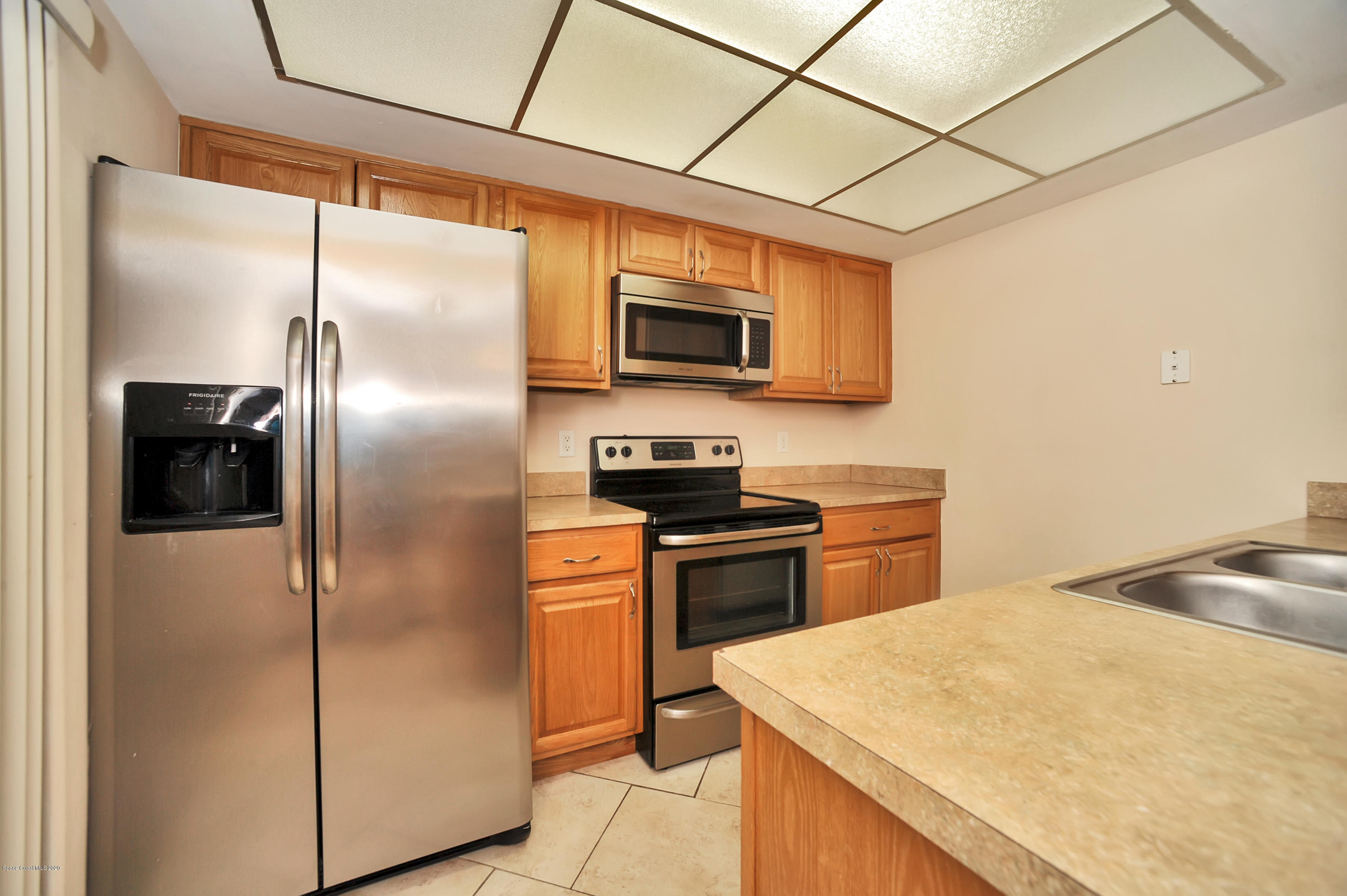 746 Ridge Club Drive, Unit 56 Melbourne, FL 32934 - Photo 2 of 16 REW_9017