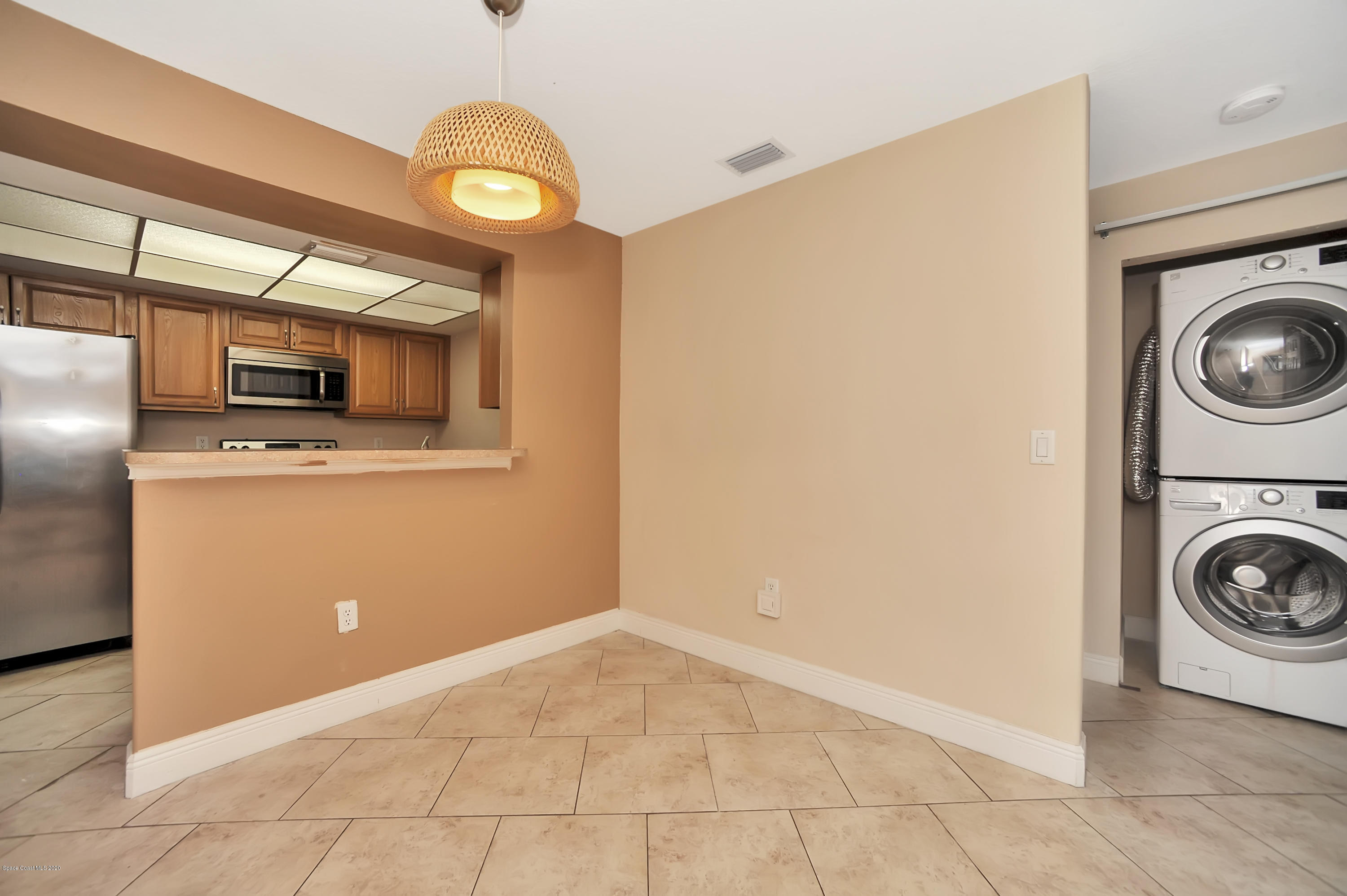 746 Ridge Club Drive, Unit 56 Melbourne, FL 32934 - Photo 5 of 16 REW_9030