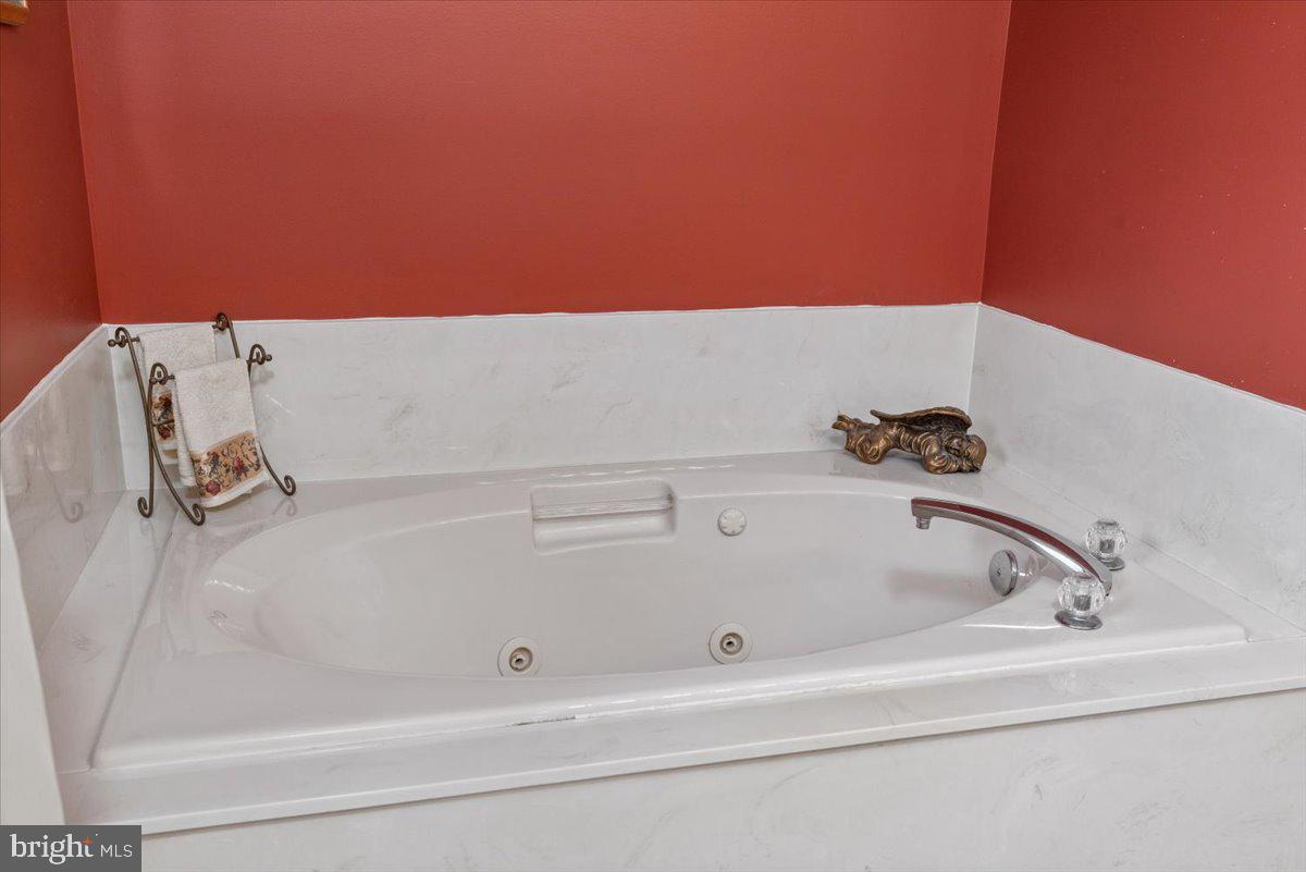 2507 New Hanover Square Road Gilbertsville, PA 19525 - Photo 22 of 38