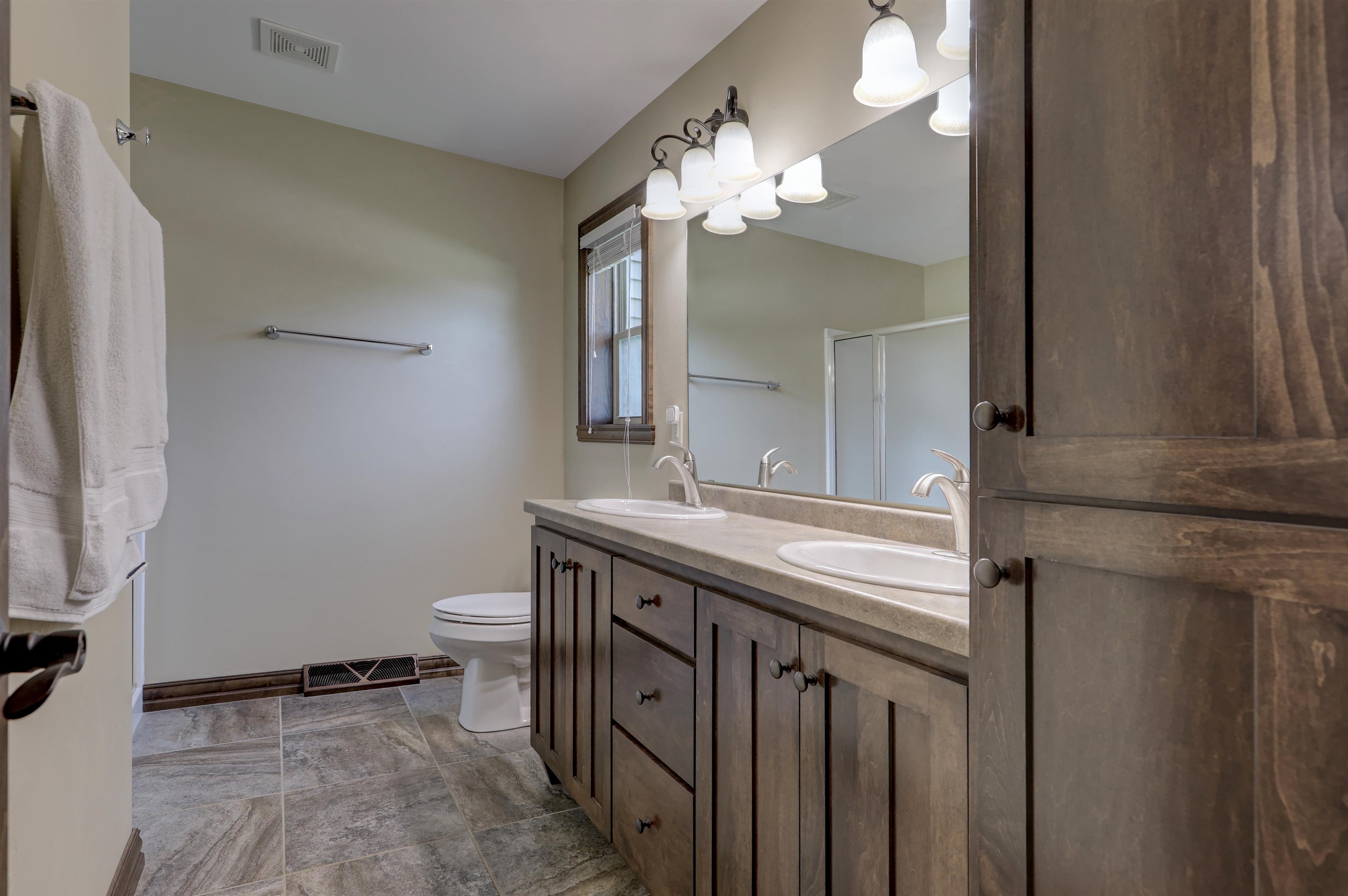 4800 Indigo Lane Appleton, WI 54913 - Photo 23 of 45