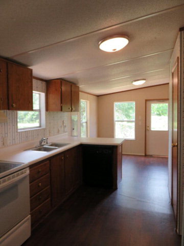 27761 Sunridge Road Loxley, AL 36551 - Photo 2 of 4 kitchen