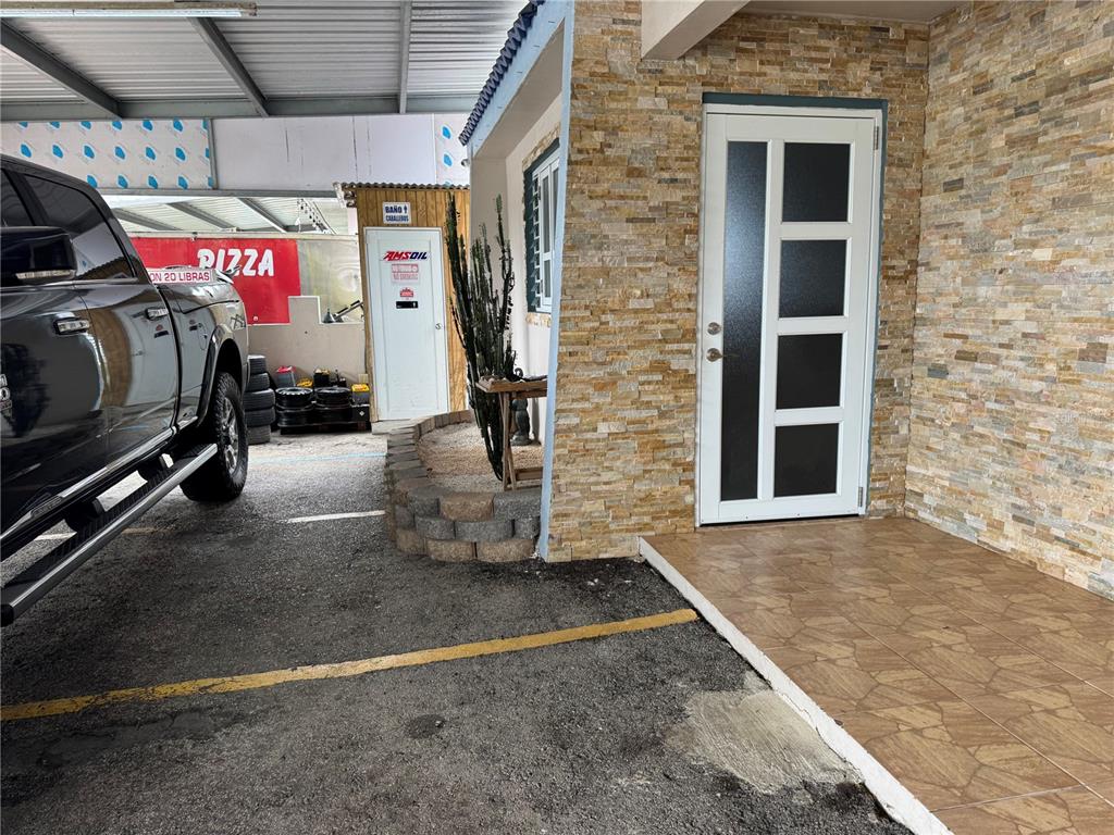 140 Km 38.9 Utuado, Utuado 00641 - Photo 25 of 55 a view of a garage with storage