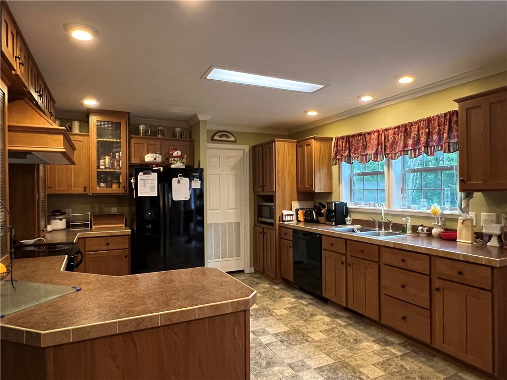 332 Vanderhoff Road Catlin, NY 14864 - Photo 14 of 50
