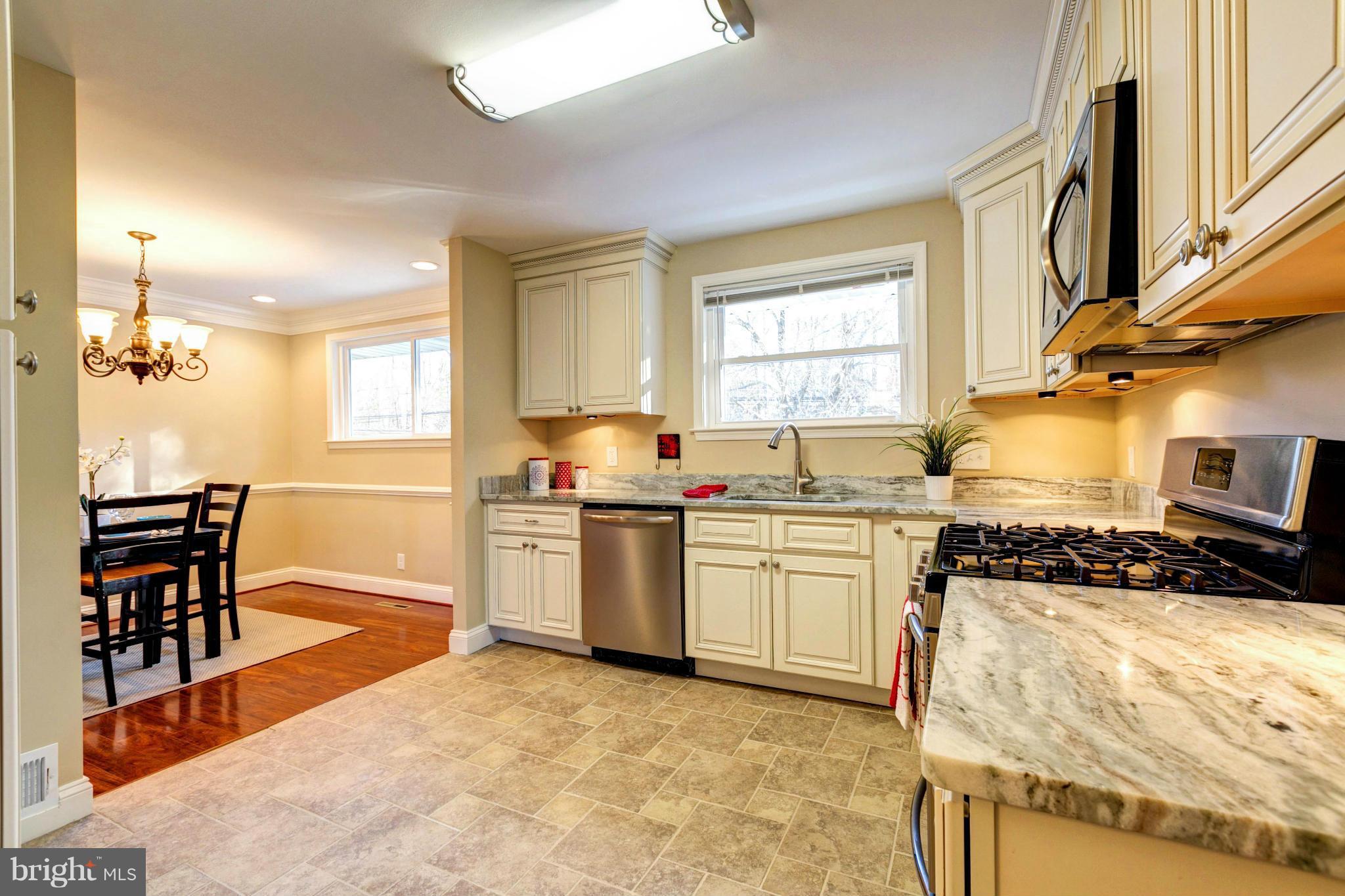 8539 Lucerne Road Randallstown, MD 21133 - Photo 10 of 30 Kitchen