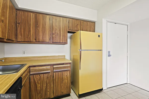 $135,000 | 2921 North Leisure World Boulevard, Unit 1316, Silver Spring, MD 20906