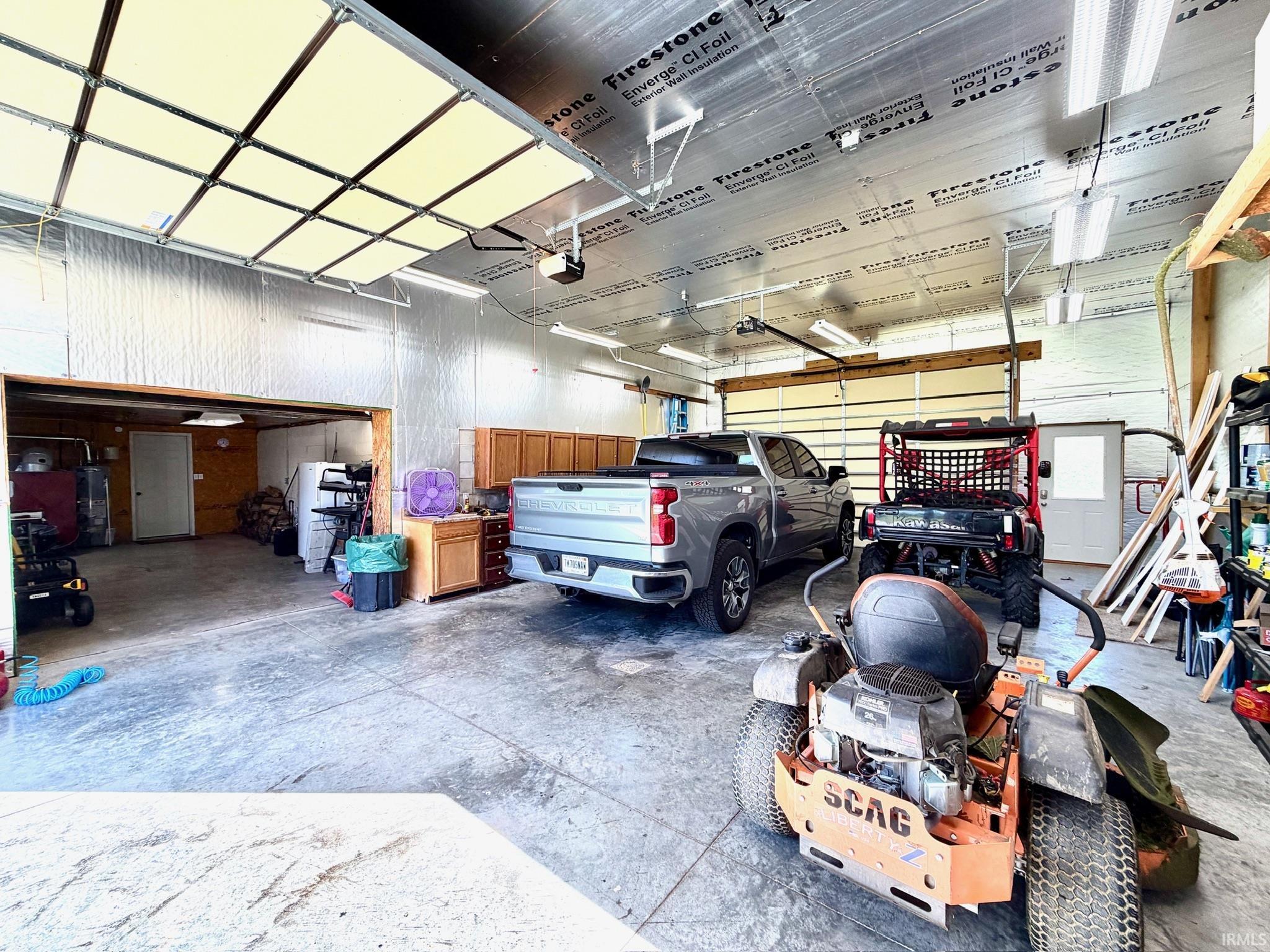 702 Pinhook Road Bedford, IN 47421 - Photo 7 of 36