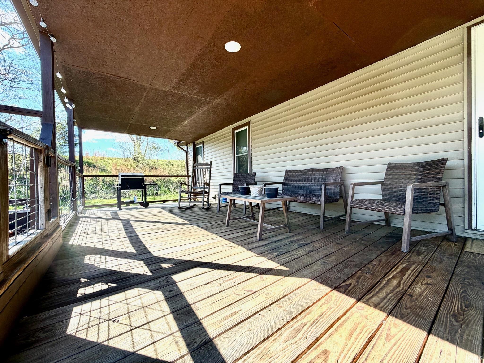 702 Pinhook Road Bedford, IN 47421 - Photo 10 of 36