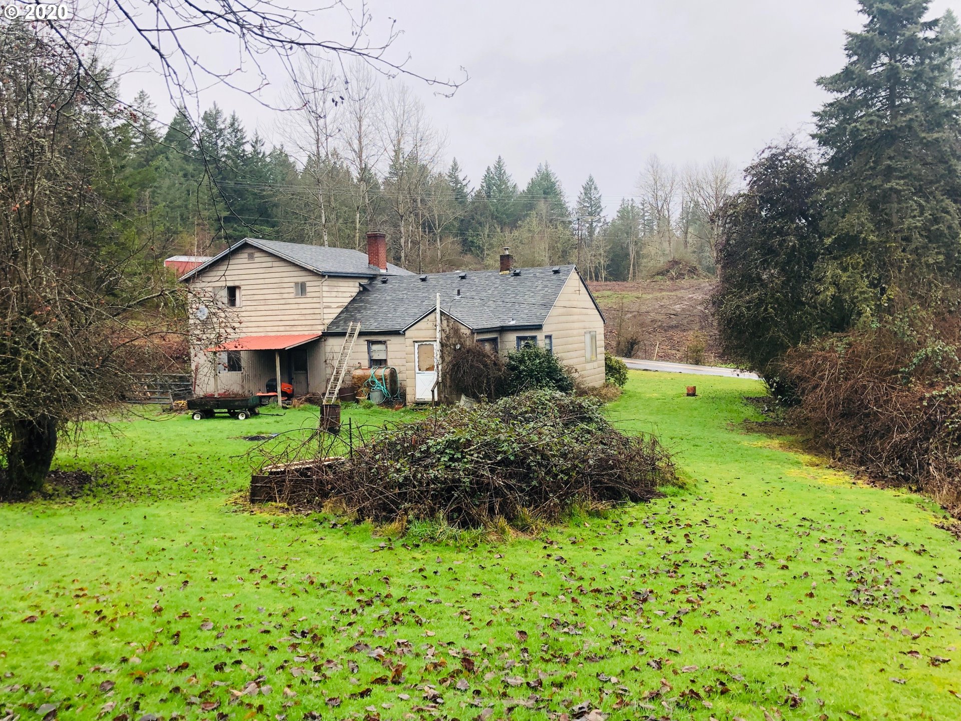 17342 South Henrici Road Oregon City, OR 97045 - Photo 4 of 6 Gallery Image 4