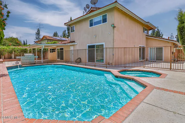 $5,750 | 19051 Los Alimos Street, Porter Ranch, CA 91326