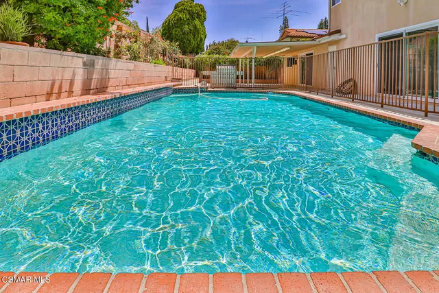 $5,750 | 19051 Los Alimos Street, Porter Ranch, CA 91326