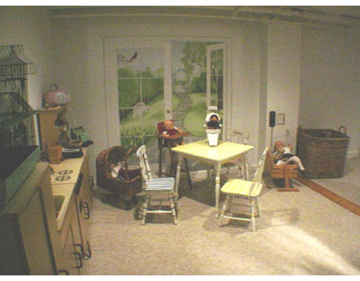 17 Fenwick Road Winchester, MA 01890 - Photo 8 of 11 Gallery Image 8