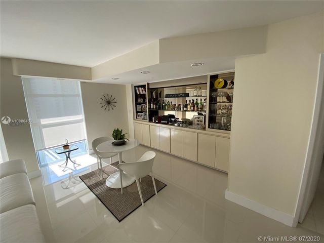 $395,000 | 20505 East Country Club Drive, Unit 2037, Aventura, FL 33180